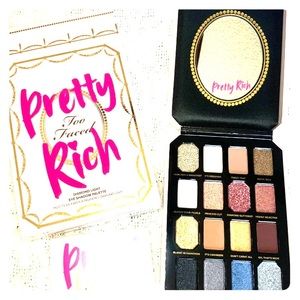 Too faced pretty rich palette